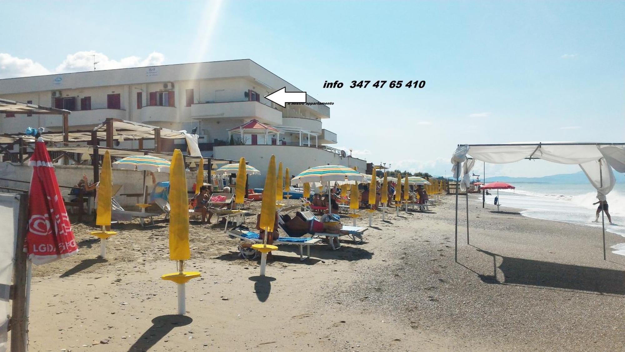 Casa Vacanze Dei Navigatori On The Sea Pontecagnano Exteriör bild